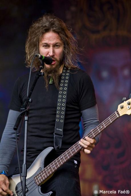 Bass profil - Troy Sanders