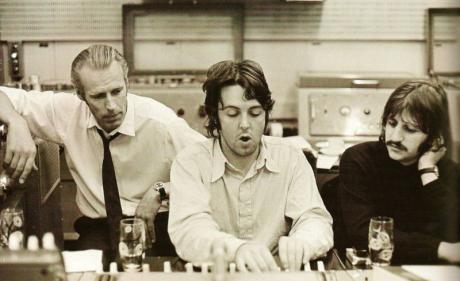 Sir George Martin s Paulem a Ringem