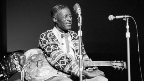 Kytaroví velikáni - Son House