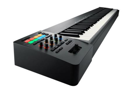 Roland: A-88 MkII