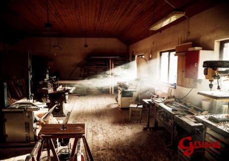 Grunt Guitar Manufacturing - I na „vychodze“ Slovenska se vyrábějí krásné a kvalitní nástroje