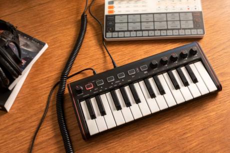 IK Multimedia: iRig Keys 2 Mini