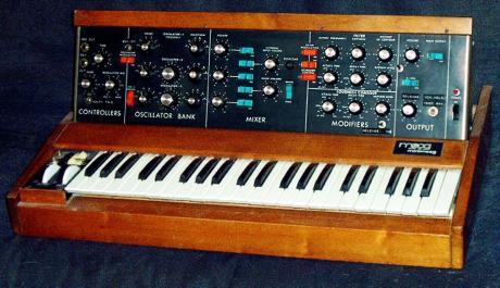 Rockové klávesy - Robert Moog Part 2
