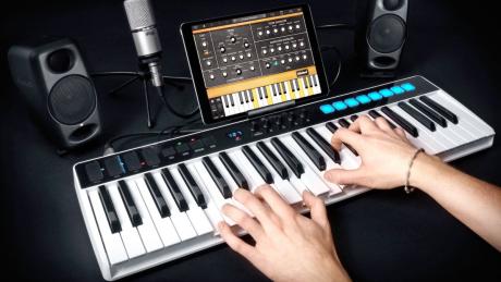 Rockové klávesy - Práce s MIDI kontroléry