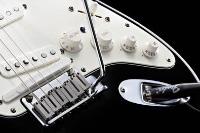 Fender VG Stratocaster - svadba z rozumu, cesta k potešeniu