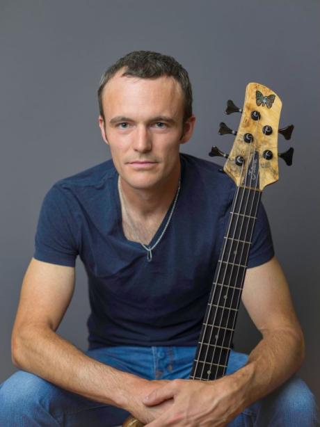 Bass profil - Janek Gwizdala