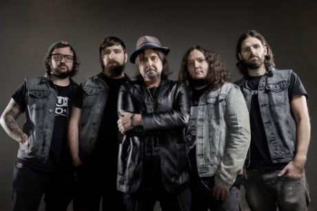 Phil Campbell and The Bastard Sons - nová kapela kytaristy legendárních Motörhead Phila Campbella