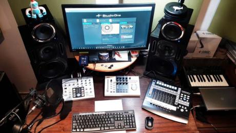 Nahrávací studio je jako hudební nástroj. Je třeba procvičovat jeho použití a tak se dopracovat k lepším nahrávkám.
